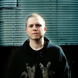 Lars, �����, 52 ����