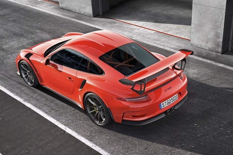 Porsche 911 (991) GT3 RS.: 4.0 B6: 500 .. : 460  0-100 ... - 6