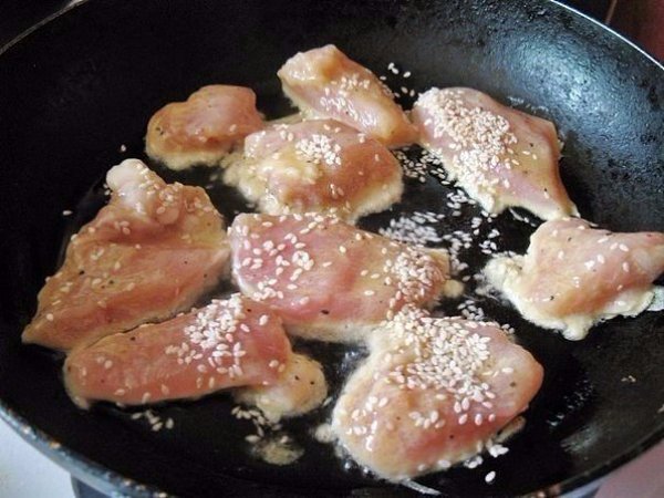 Экспресс-мясо.Ингредиенты:Мясо — 500 гЯйцо куриное — 2 шт.Горчица — 1 ст. л.Крахмал картофельный — ... - 3
