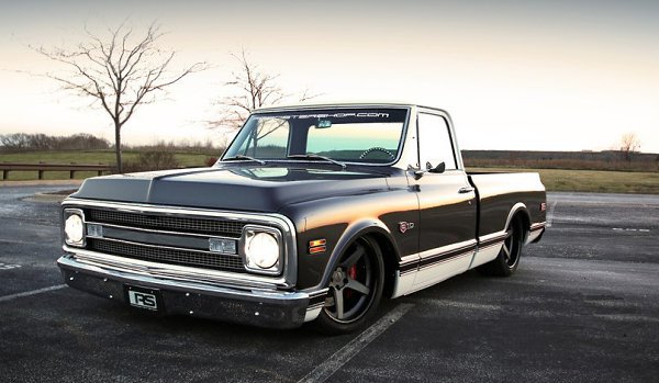 Chevrolet C10.