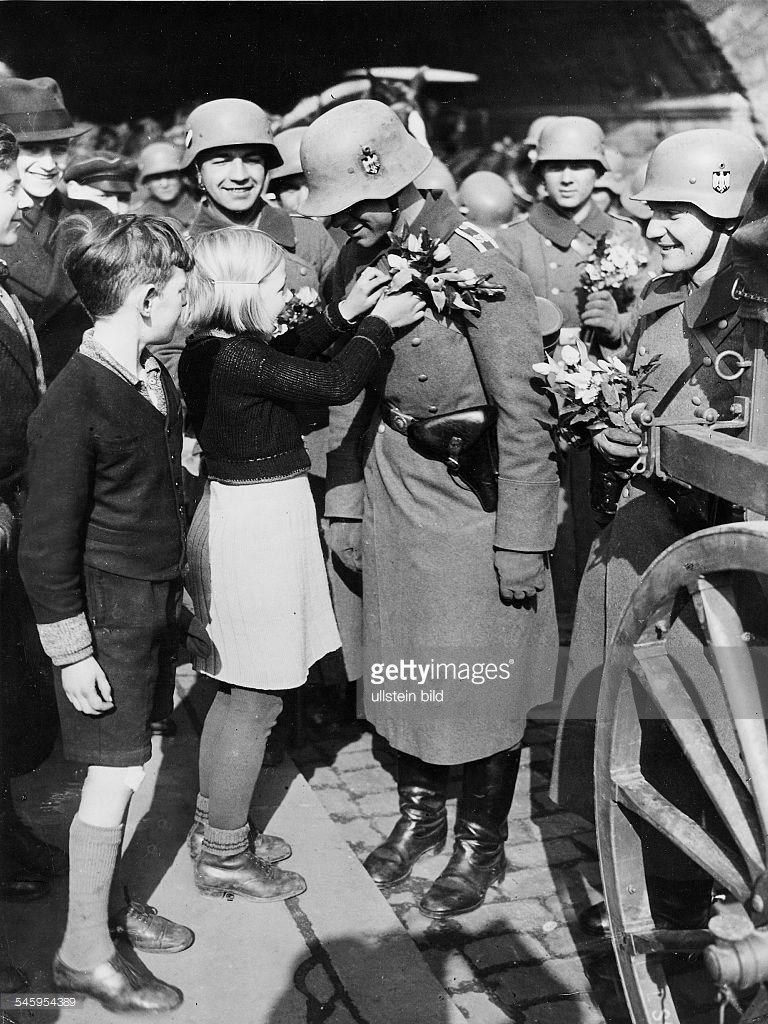 Оккупация рейнской зоны. Рейнская зона 1936. Третий Рейх 1936. Армия Германии 1936. Рейнская демилитаризованная зона.