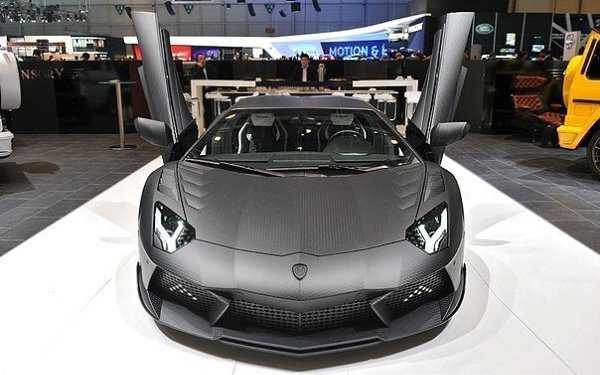 Lamborghini Aventador LP1250-4 Mansory Carbonado.Характеристики:объем и тип двигателя 6.5 liter V12 ...