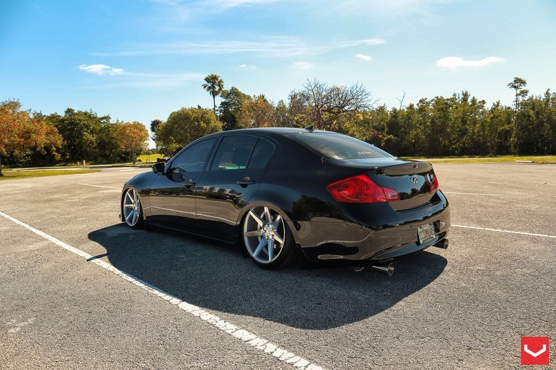 Infiniti g37 sedan Vossen