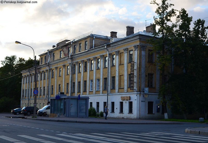 Музей кронштадт в санкт петербурге. Дом маринеско в кронштадте. квартира маринеско в кронштадте. маринеско кронштадт, ул. макаровская, д. 2.. дом где жил маринеско в кронштадте.
