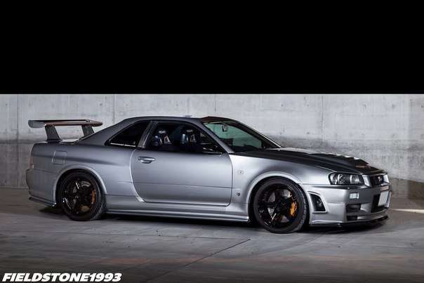 Nissan Skyline BNR34