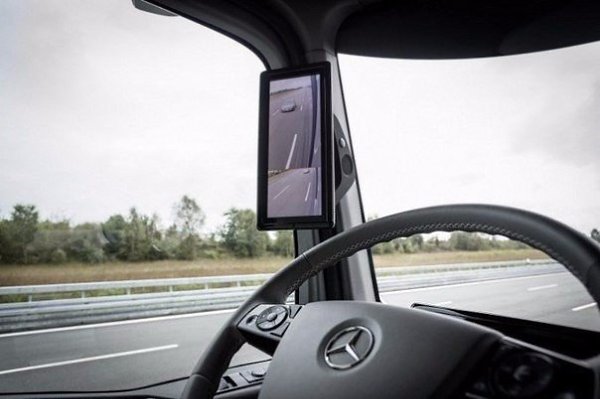   Mercedes-Benz Future Truck 2025.    Mercedes,    ... - 2