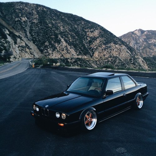 BMW 3 Series E30