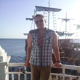 Andrey, , 48 