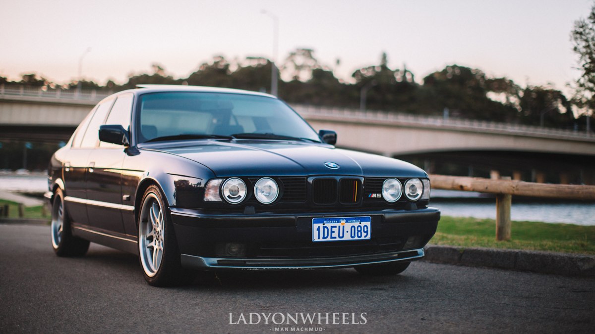 BMW M5 E34