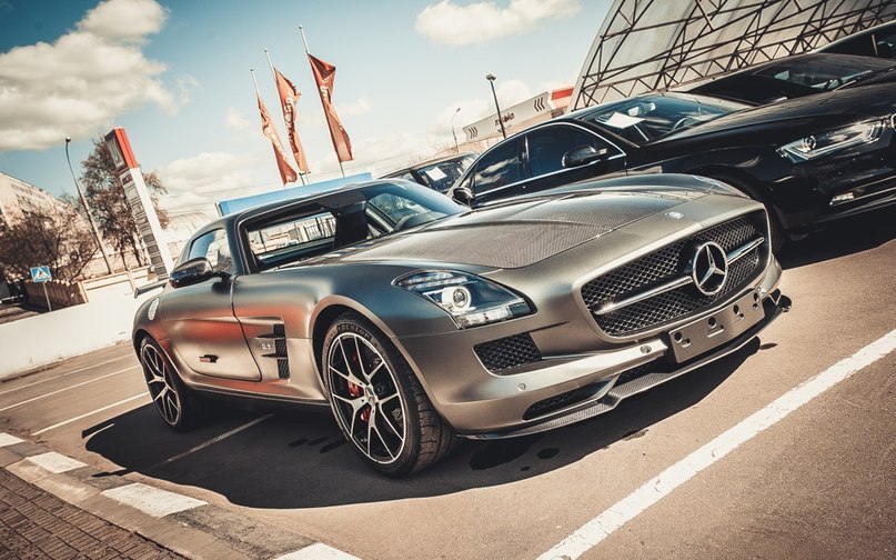 Mercedes-Benz SLS AMG.