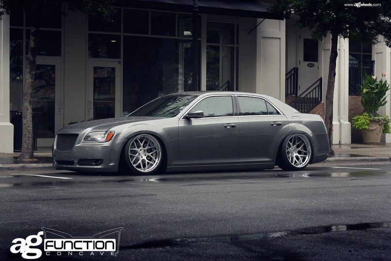 Chrysler 300C. - 2