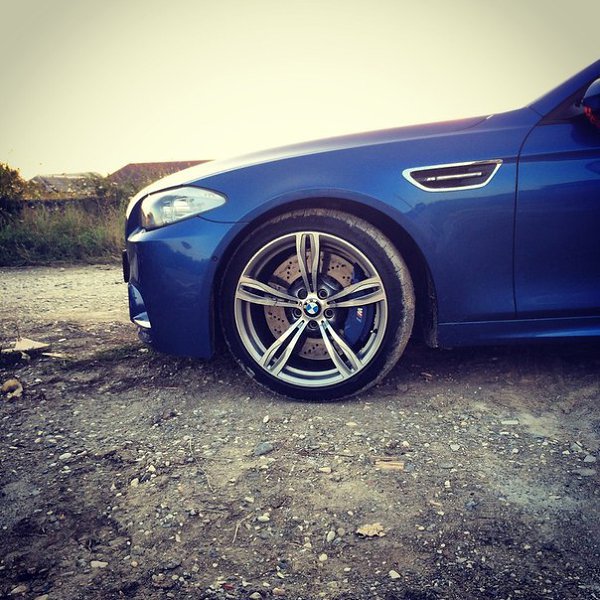 BMW m5 f10 Monte Carlo Blue