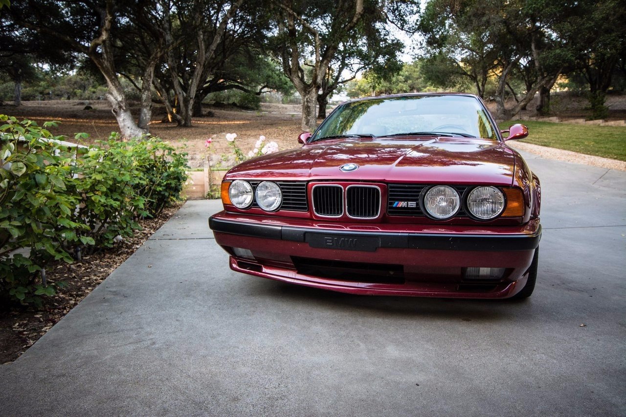 BMW M5 E34