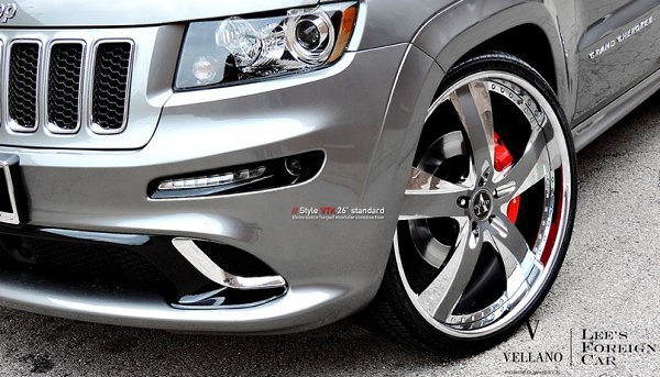 Jeep Grand Cherokee SRT-8. - 2