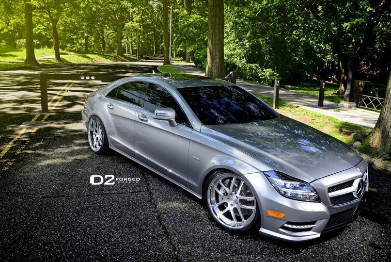 Mercedes-Benz CLS 550. - 2