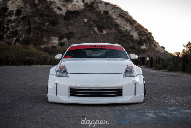 Nissan 350Z.