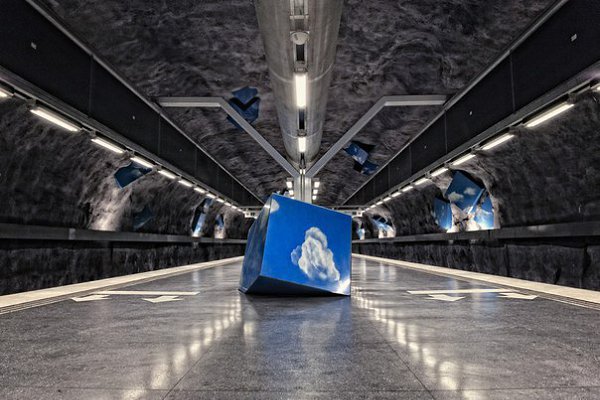 Stockholms tunnelbana (Стокгольмский метрополитен) – это самая длинная в мире художественная галерея ... - 6