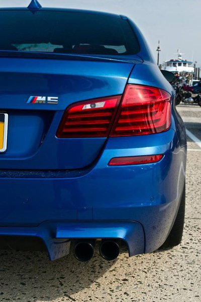 BMW m5 f10 Monte Carlo Blue