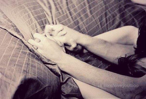 Прикосновение - самое нежное, что есть на земле. И если ты ощущаешь дрожь по телу, значит тебе ...