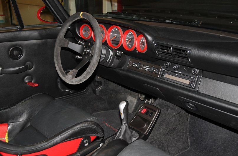 Porsche 911 (993) GT2. - 3