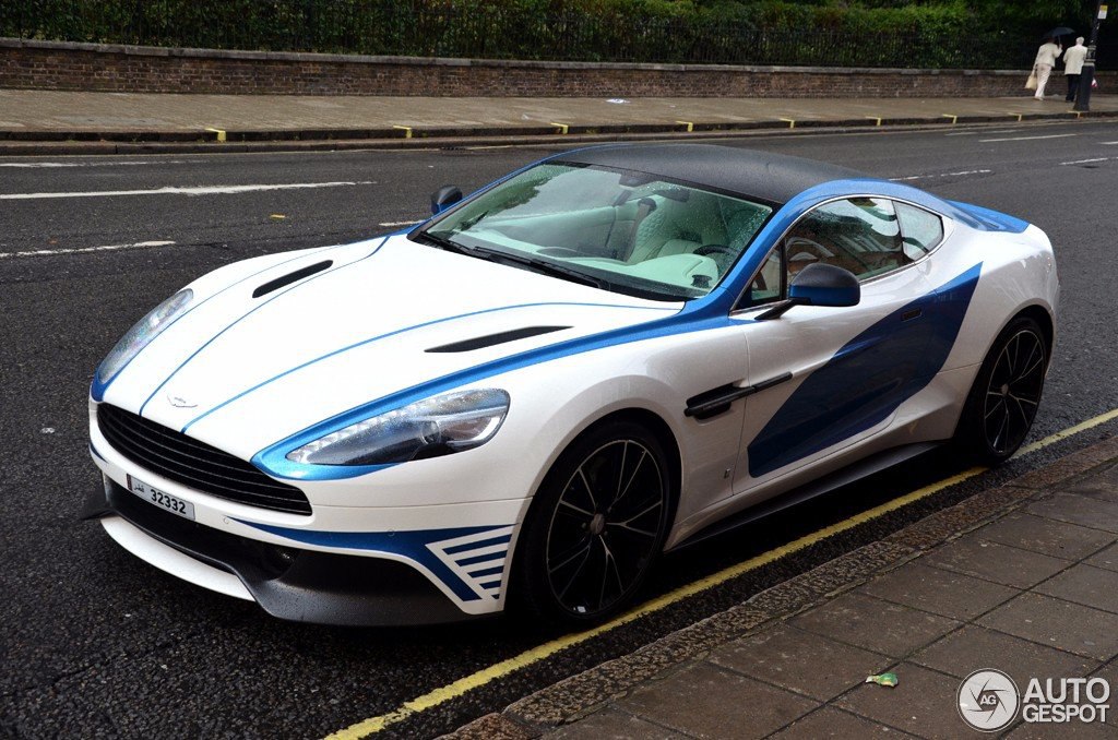 Aston Martin Vanquish 2013