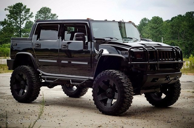 Hummer H2 SUT