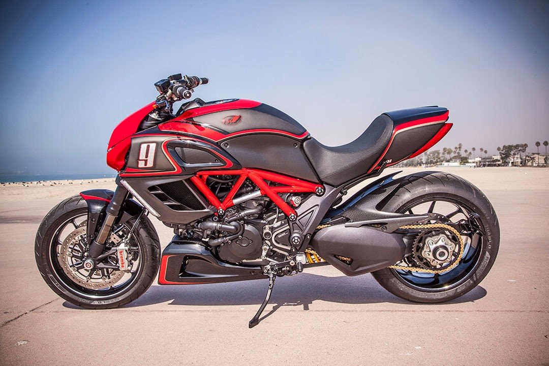 Ducati Diavel Cafe