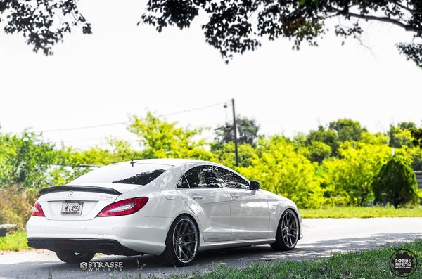 Mercedes-Benz CLS 63 AMG. - 3