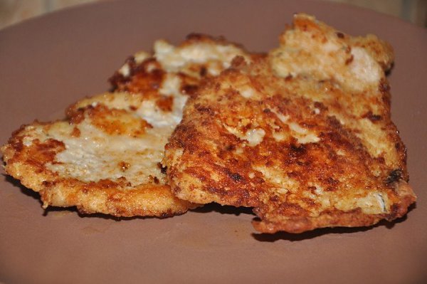 Пикката или куриные отбивные с соусом из каперсов.Ингредиенты:Куриная грудка - 2 шт.Мука - 1/4 ... - 5
