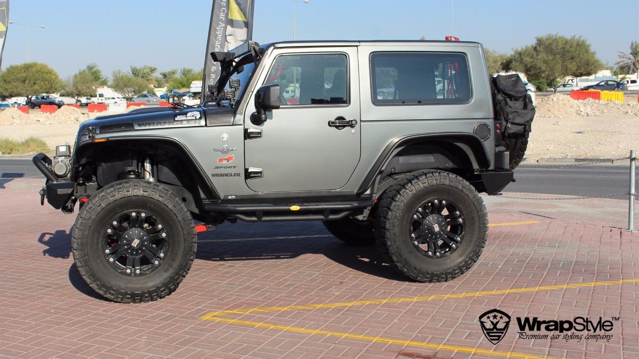 Jeep Wrangler Sport- Gray Metalic Gloss