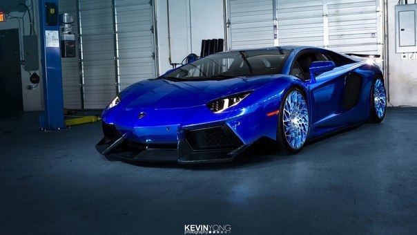 Lamborghini Aventador