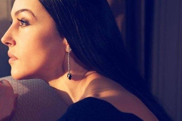Бывает, что человек своим поведением, своими словами постепенно убивает в нас все хорошее, что мы ...