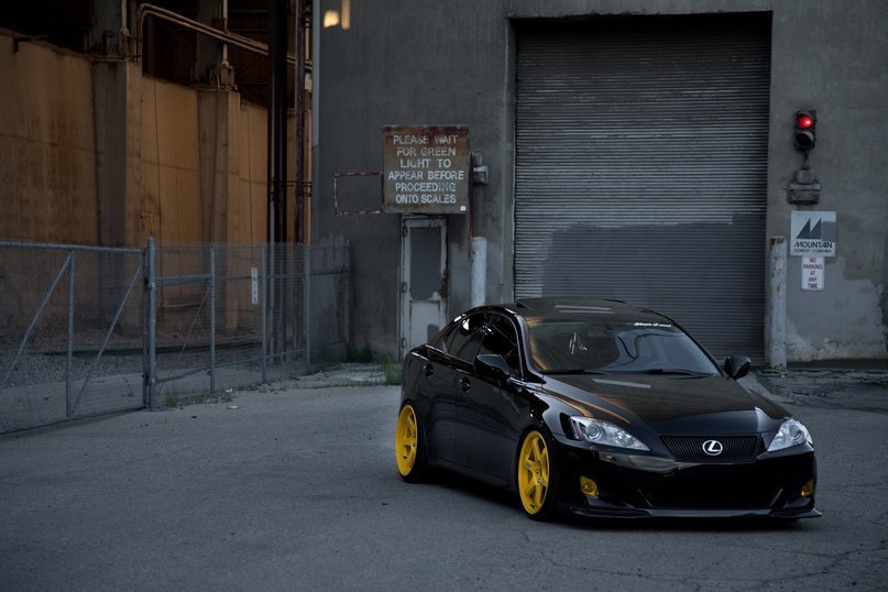 Lexus IS 350. - 6