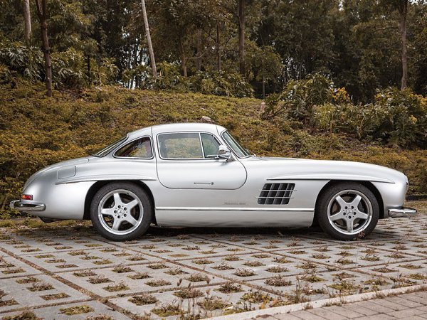 1954 Mercedes-Benz 300SL. - 4