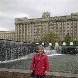 Галина, 63, Оренбург