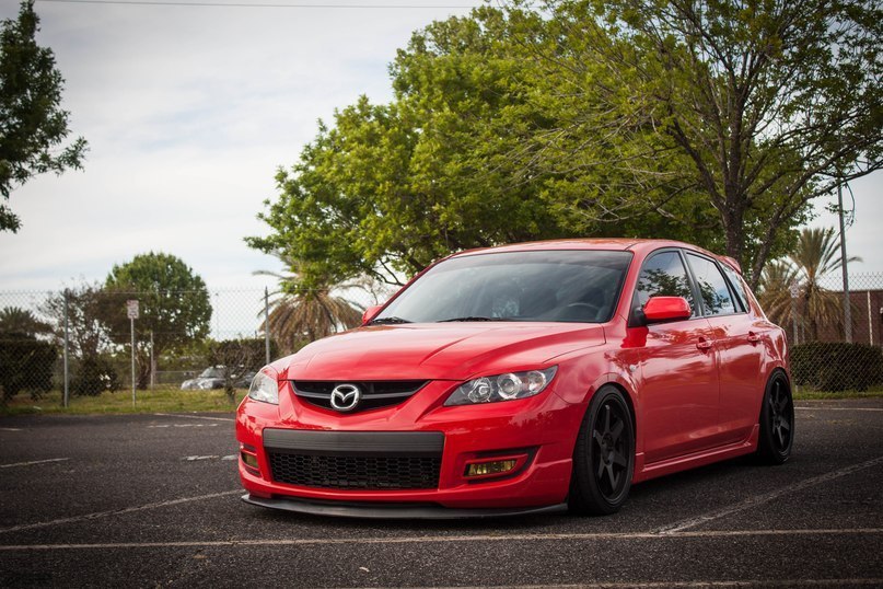 Mazda 3 MPS.