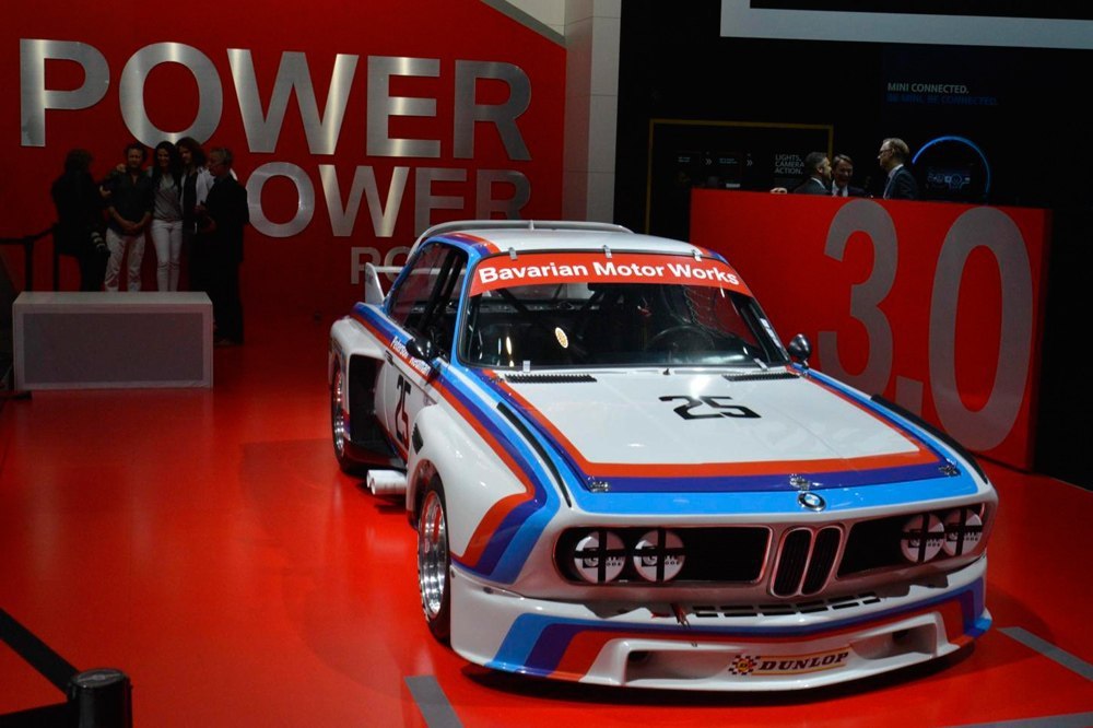 BMW    3.0 CSL. BMW     3.0 ... - 3