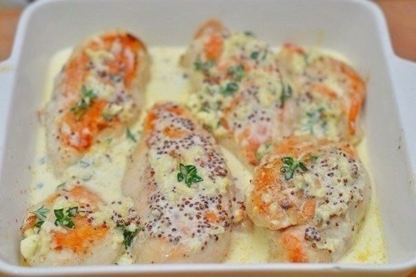 Куриное филе в сливочном соусе.Калорийность на 100 г: 85 ккалЕсли есть куриное филе, но нет времени ...