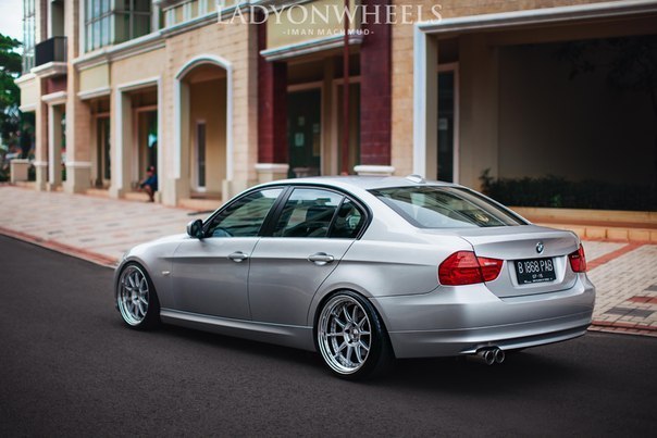 BMW E90 - 4