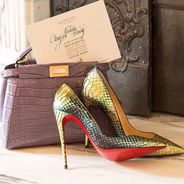 Christian Louboutin - 5