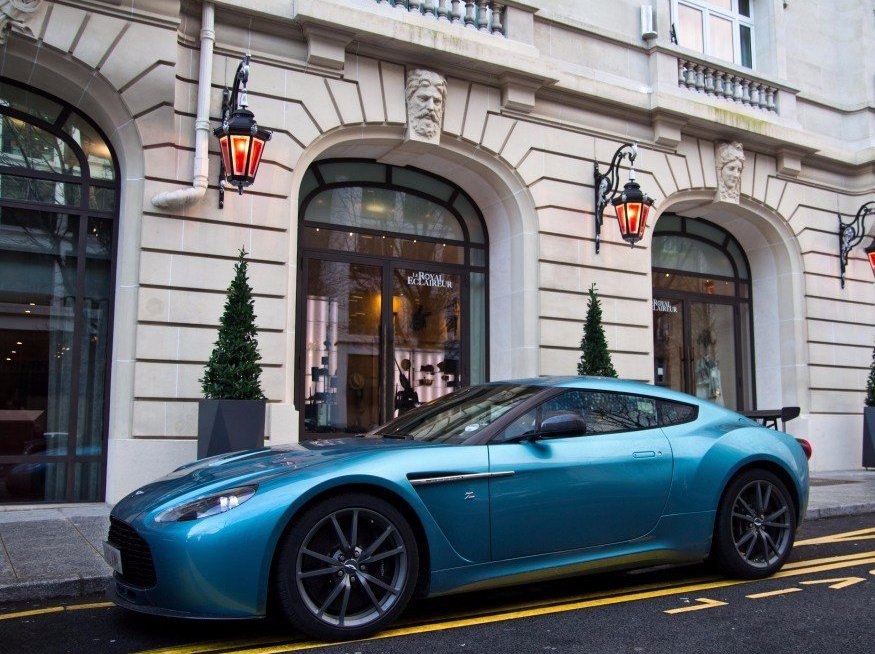 Aston Martin V12 Zagato