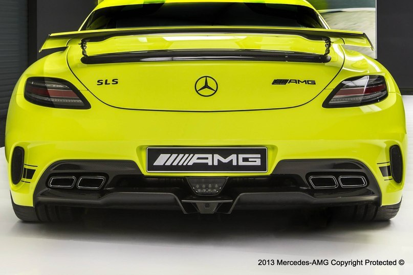 Mercedes-Benz SLS AMG Black Series. - 3