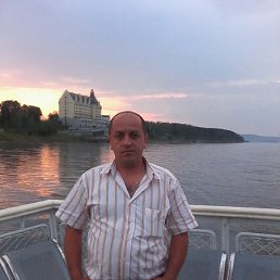 Арсен, 45, Новобурейский