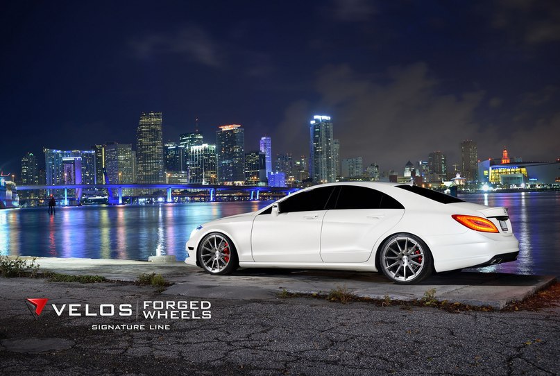 Mercedes CLS. - 5