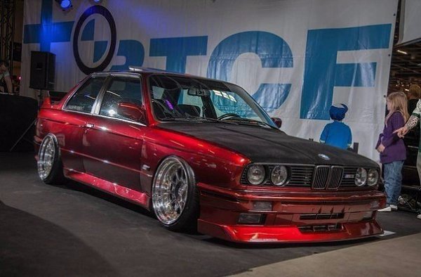 BMW E30