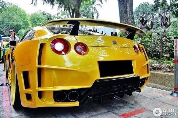 Nissan GT-R R35 - 7