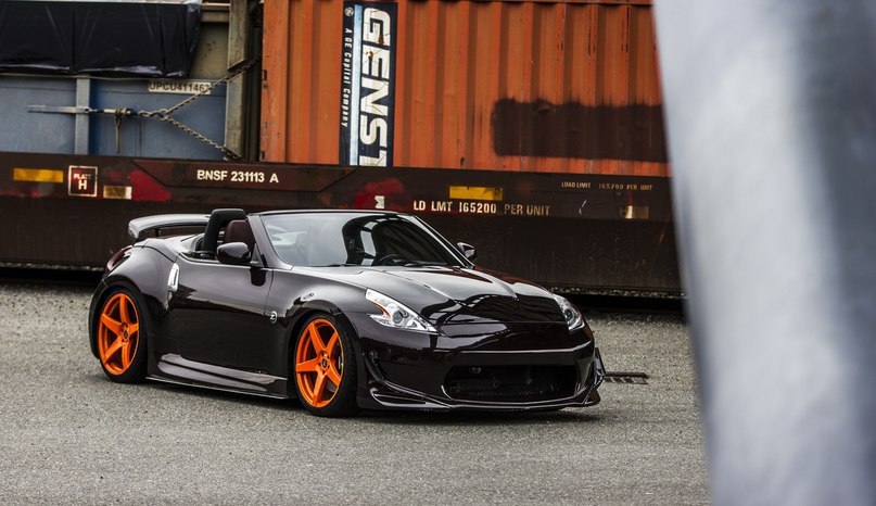 Nissan 370z Black