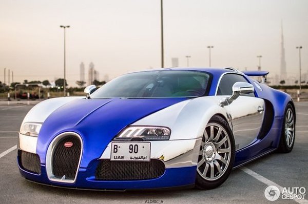 Bugatti Veyron, 200511.   W16/4 Quad-Turbo (7993 )  1 001 ..  ...