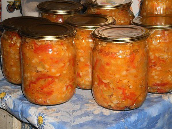 Рагу с перловкой.1,5кг сладкого перца,по 1кг лука и моркови,500г раст.масло,300гр.сахара,100г ...
