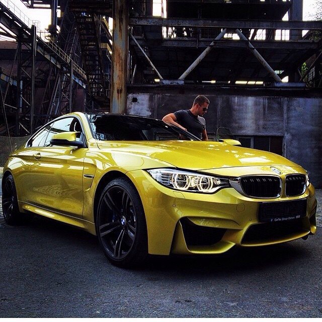 BMW M4 F82